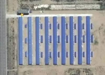A mining farm exhibiting a well-structured cooling management system